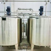 Змішувальний резервуар